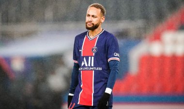 PSG : Neymar sort de son silence !