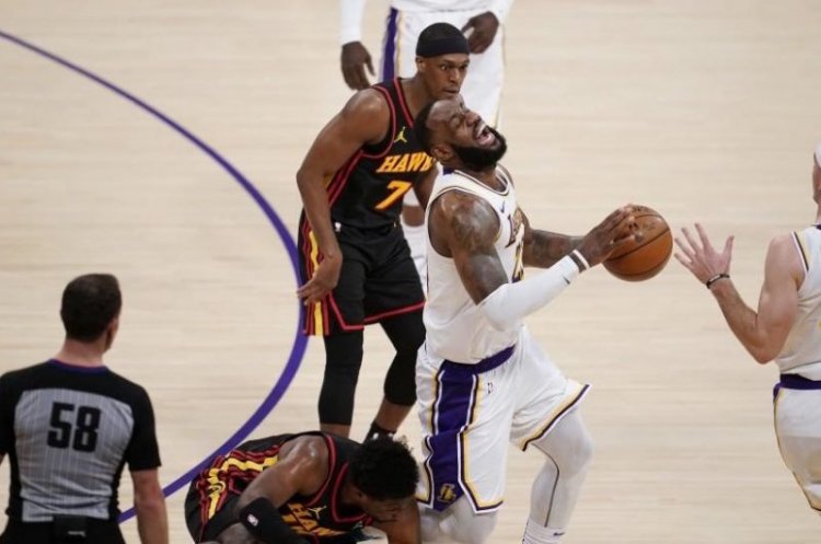 Lakers : LeBron James forfait pour une semaine